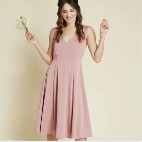 ModCloth Your Luxe-y Day Rose Satin MIDI Dress - Picture 1 of 10